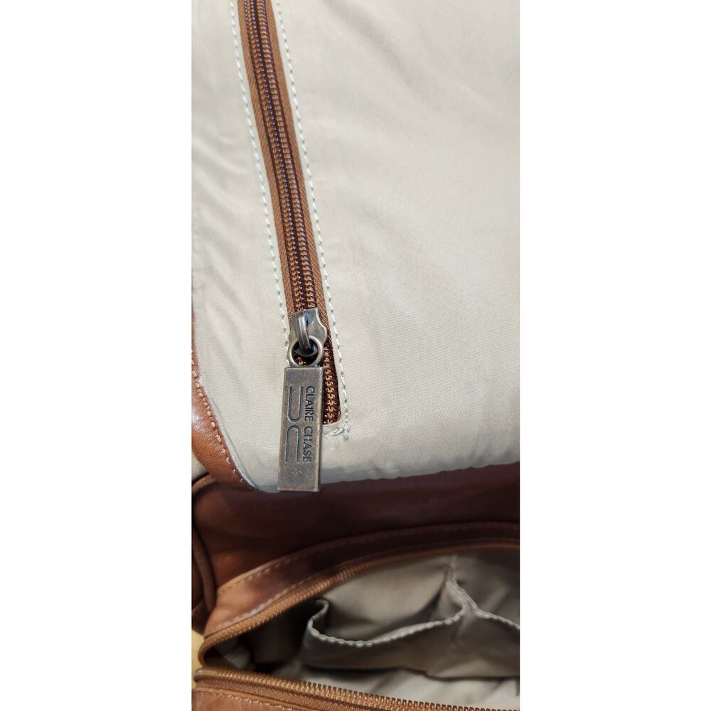 Claire Chase Manbag Saddle Tan Leather Crossbody Strap Beautiful Patina - Picture 9 of 11
